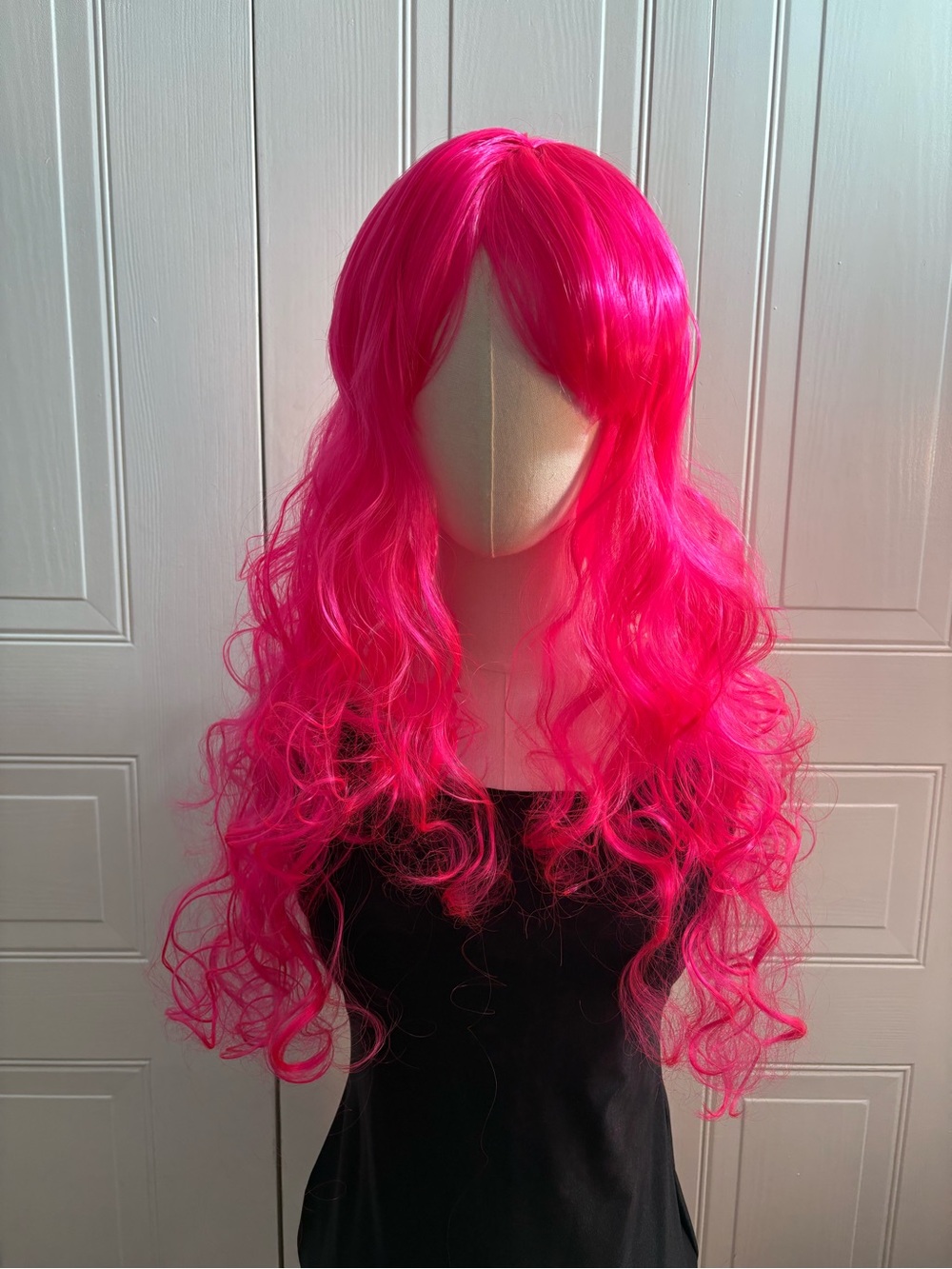Long Hot Pink Wig Wavy Costume Hair with Bangs – Cosplay Anime Party Accessory